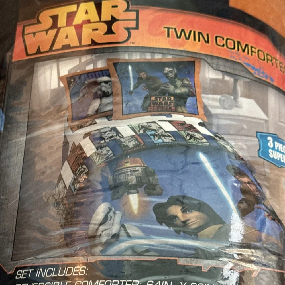 Star Wars Disney Rebels 3-Piece Twin Comforter Set – Super Soft – NEW